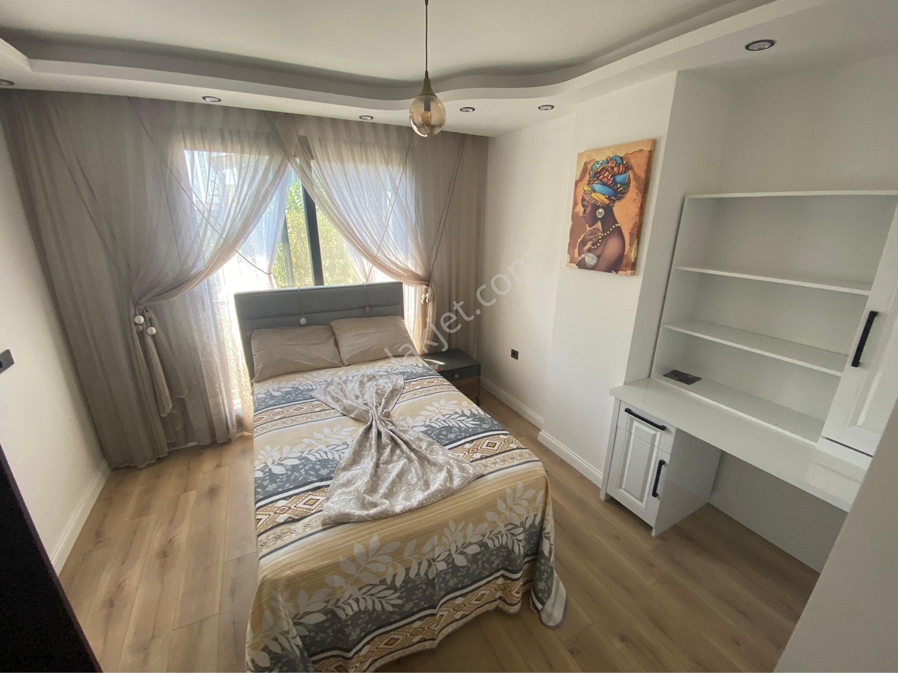 Efeler Mahallesinde Site İçi 3+1 Villalar - Görsel 28