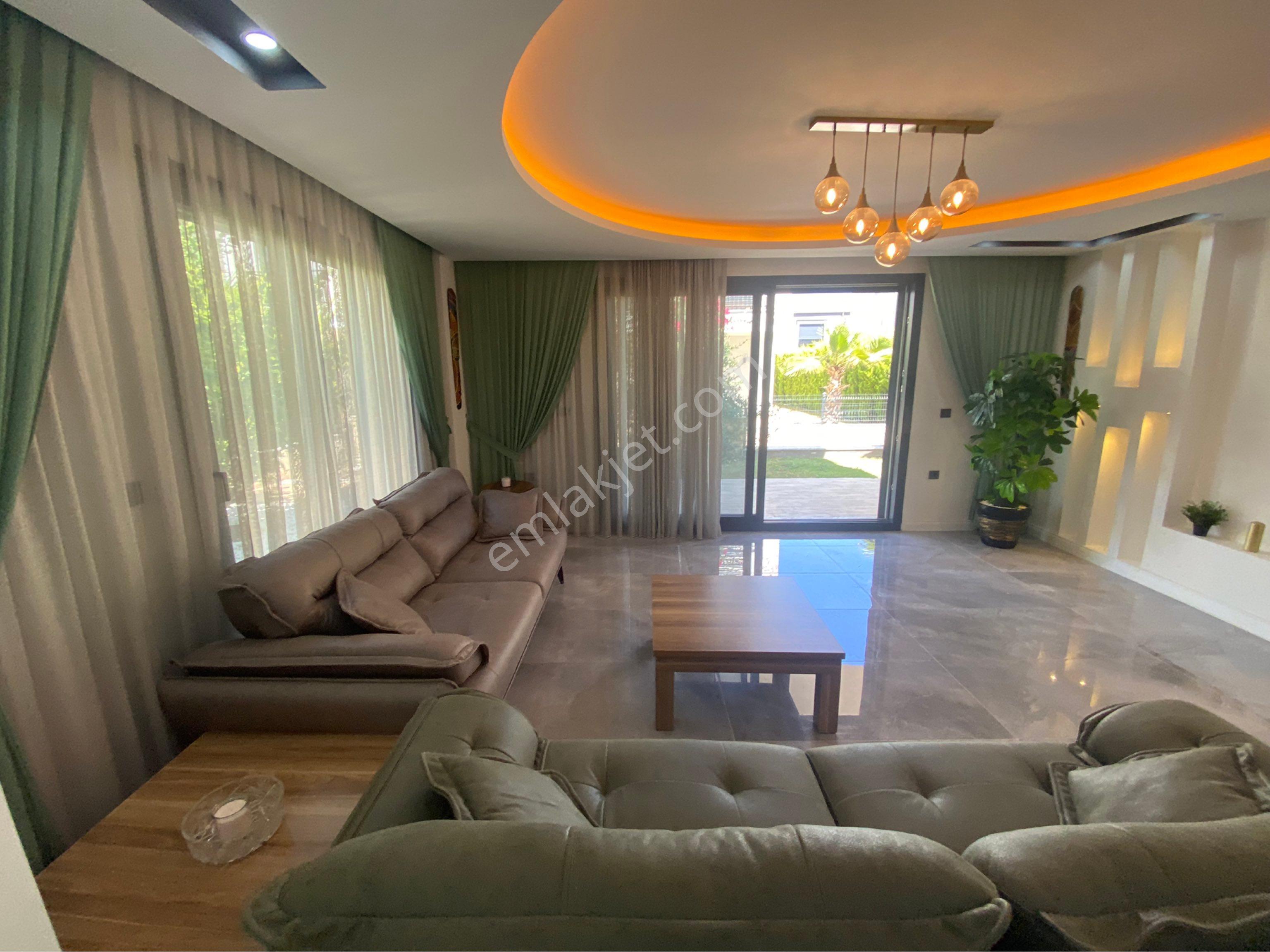 Efeler Mahallesinde Site İçi 3+1 Villalar - Görsel 10
