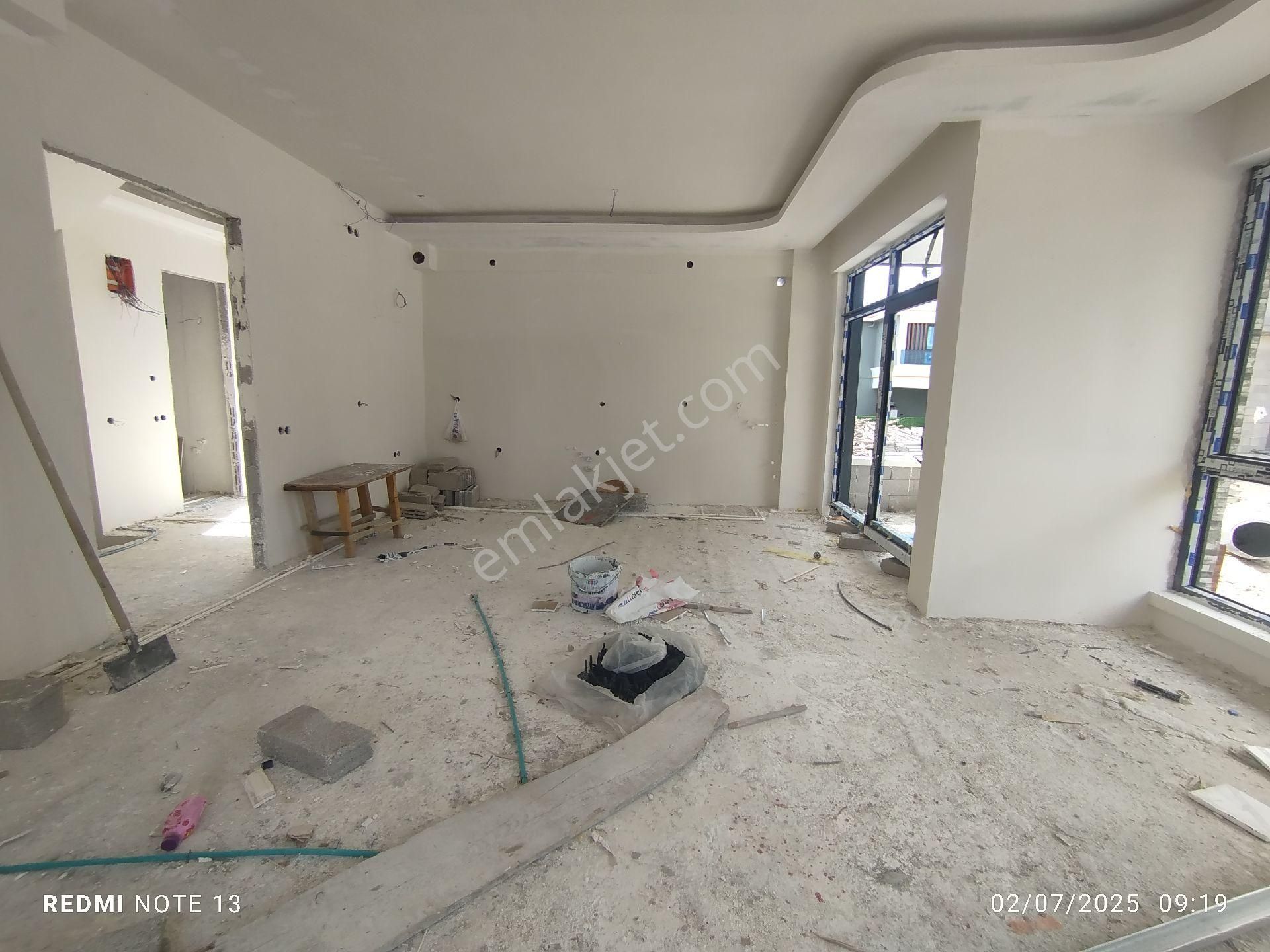 Baglıca Zirve Caddesinde Alttan Istmalı 6+2 Kupon Villa - Görsel 23