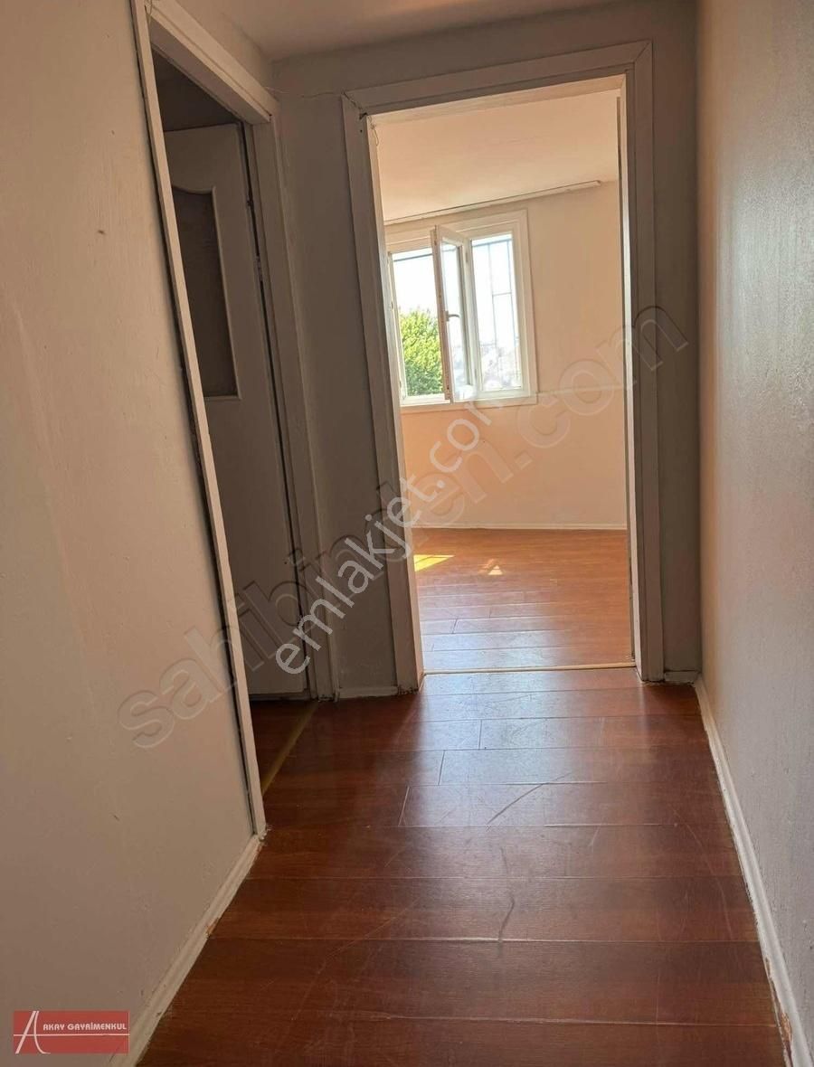 Hasanpaşa Hamiyet Sokak Ta Temiz Boyalı 2+1 70m² Daire