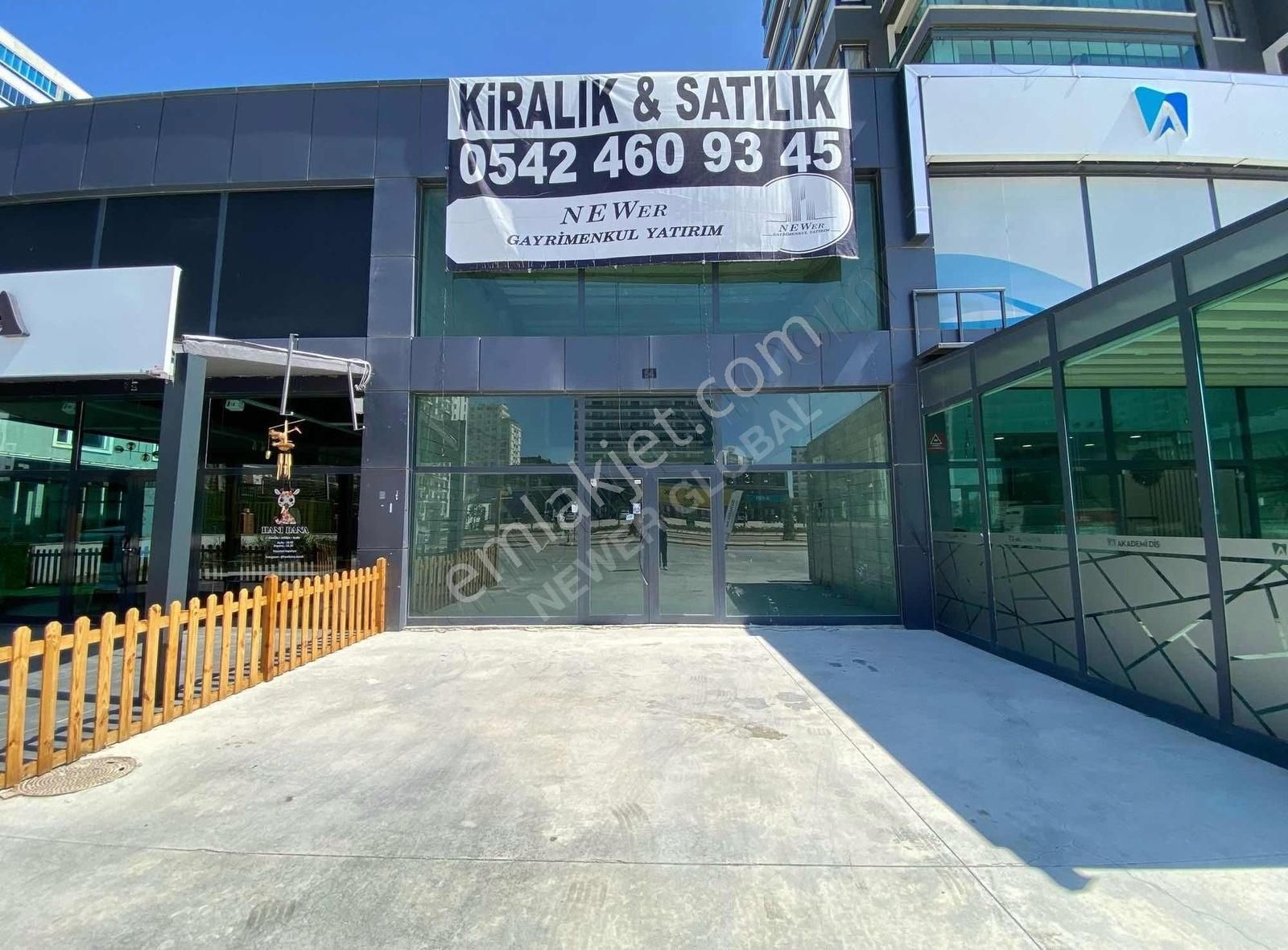 Ankara'nın Yeni Ticari Kalbi Yeşilova'da Timko'ya Komşu 335 M2 !