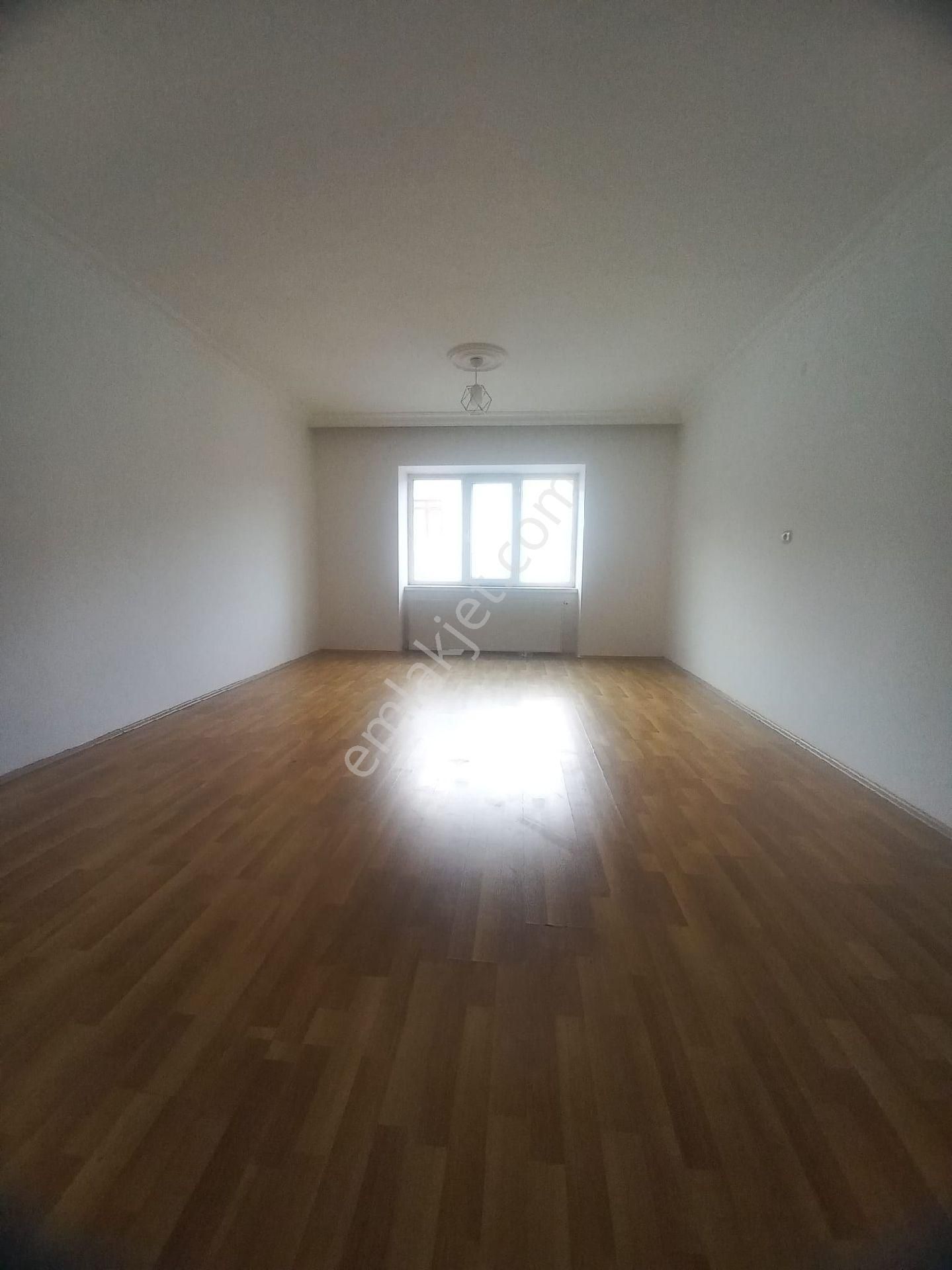 Topçu Mhl Nin En İyi Terası Satışta Daire Fiyatına 4+2 Acilll