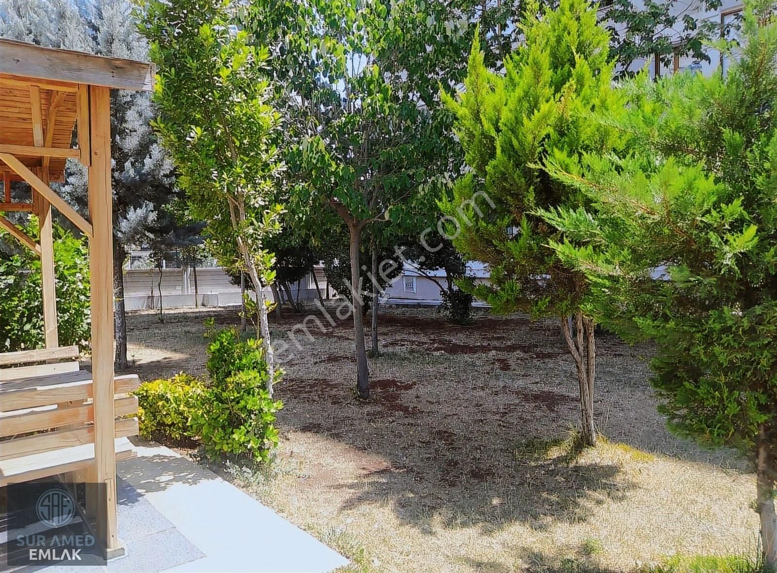 Ceylan Avm Arkası 7/24 Güvenlikli Sitede Satılık 1+1 Daire