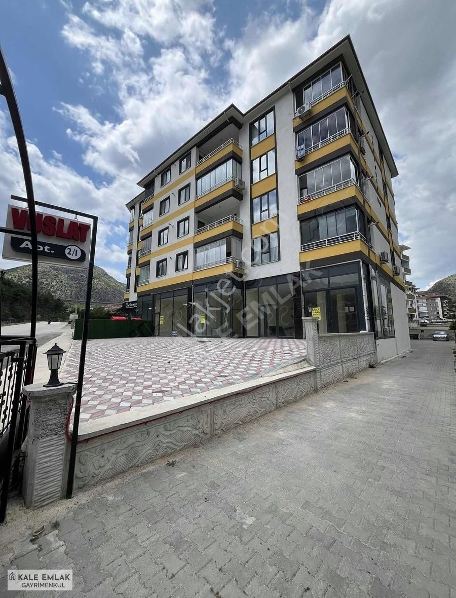 Kale Emlak'tan Şeyhcui Mh Satılık 2+1 Daire