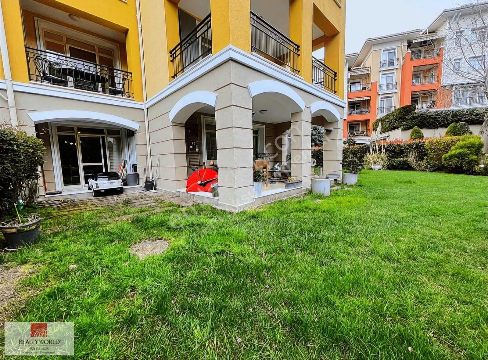 Özlem Aksu.rapsodi Evleri Dekorasyonlu Kiralık 4+1 Bahçeli Daire