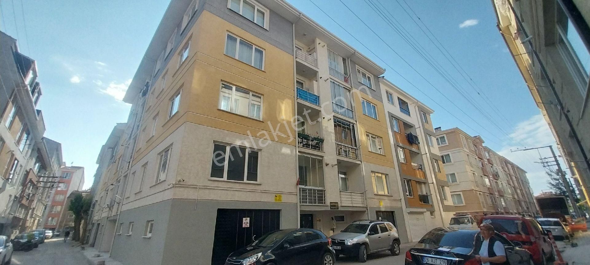 Century21 Vizyon Gayrimenkul Fatih Mahallesi Bakımlı 3+1 Kiralık Daire
