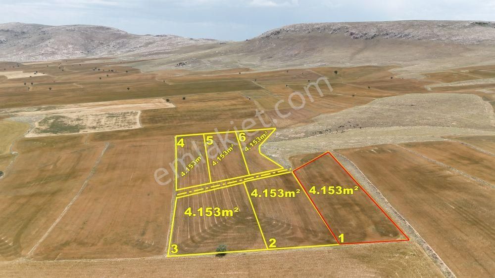 Meram Kayhüyükde 4.153 M2 İntikal Hisseli Tarla