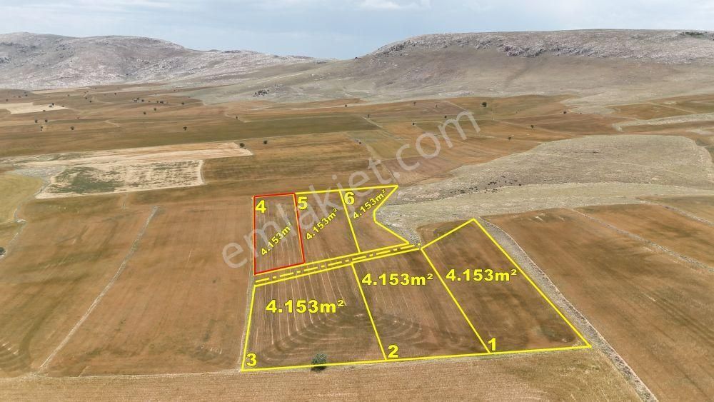 Meram Kayhüyükde 4.153 M2 İntikal Hisseli Tarla