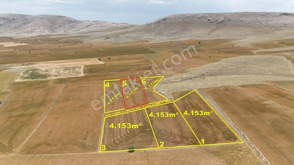 Meram Kayhüyükde 4.153 M2 İntikal Hisseli Tarla