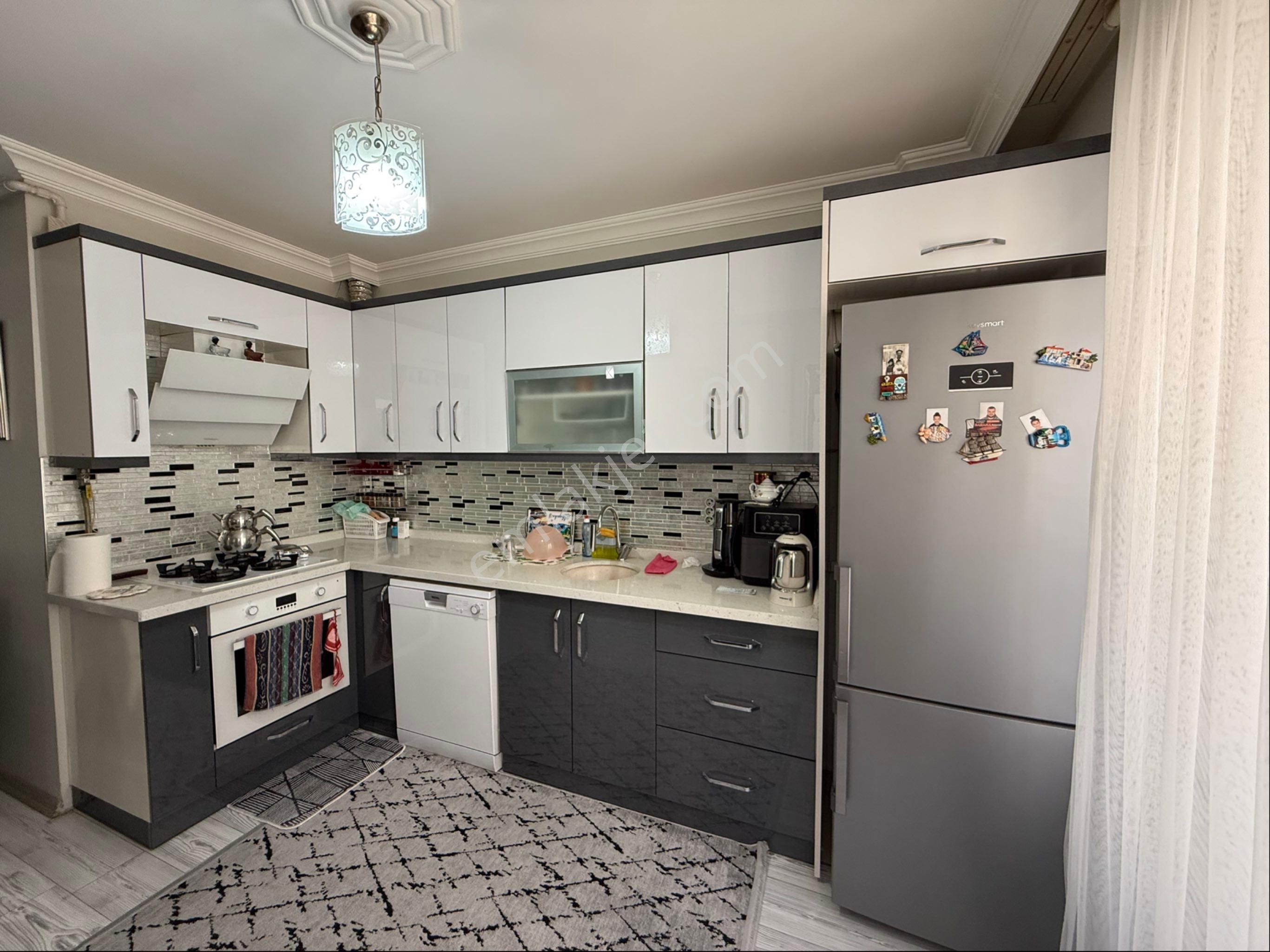 Atatürk Mah.prestij Caddesi Yakını 3+1,130.m2 Ön Cephe - Görsel 6