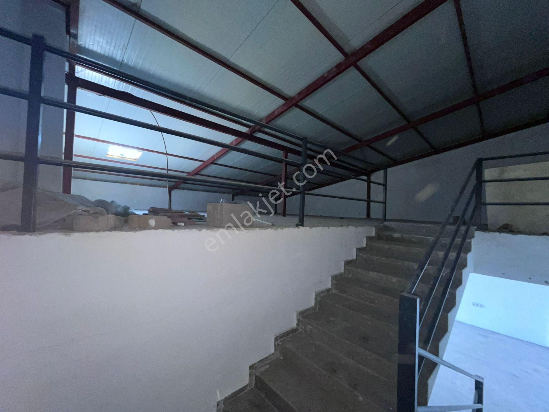 3. Sanayide Kiralık Dükkan