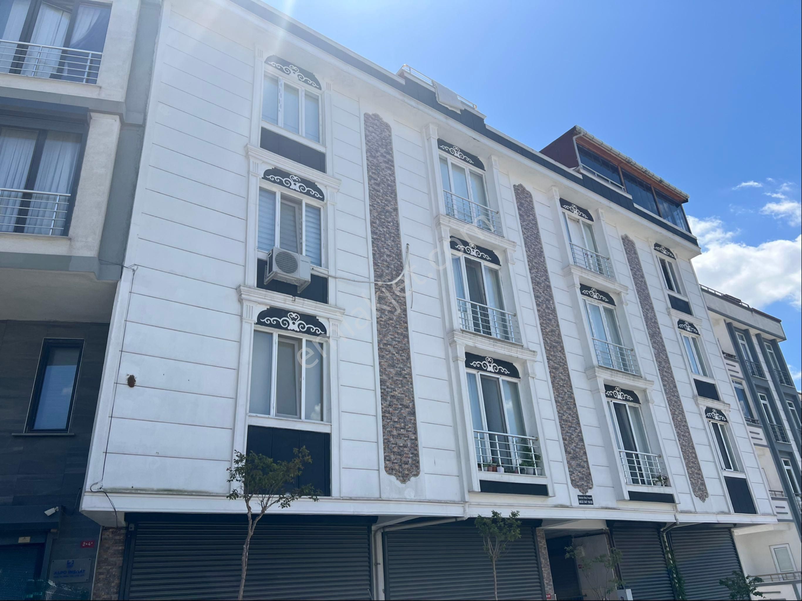 Arnavutköy Mustafa Kemal Paşa Mah 2+1 Eşyalı Çatı Kat Daire