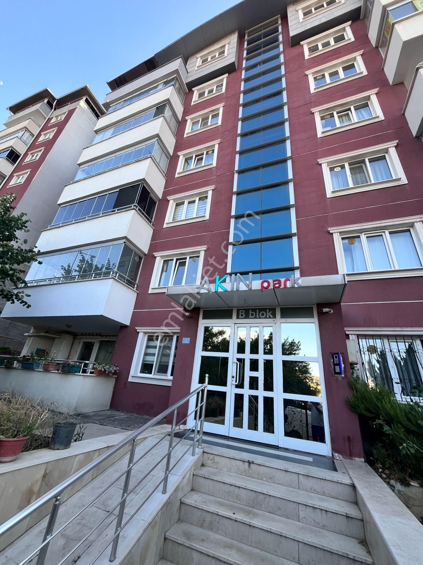 Nilüfer Üçevler Akınpark Sitesi Kiralık 3+1 Daire
