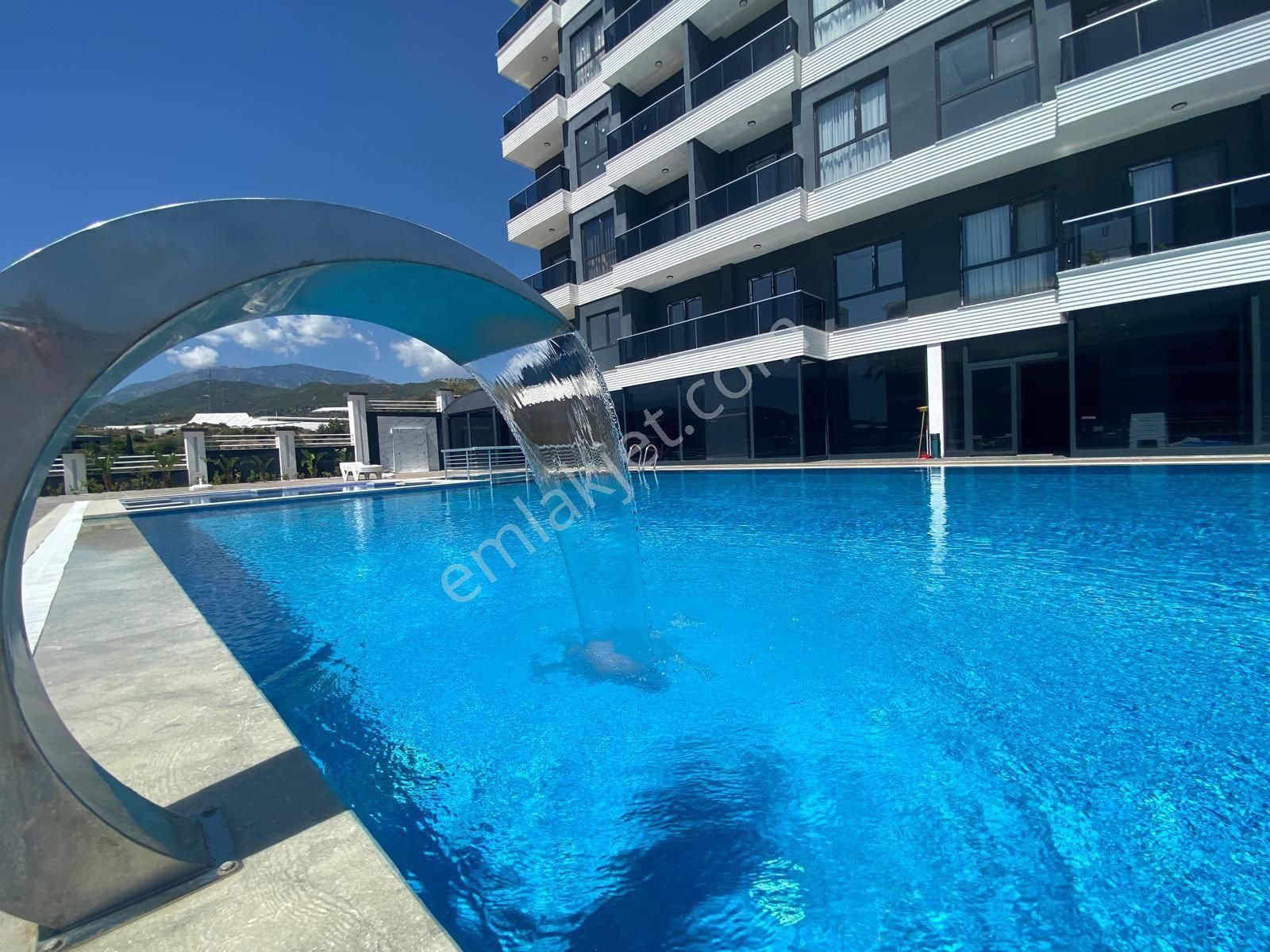 Alanya Demirtaş Satılık 3 Daire Kelepir Fıyata