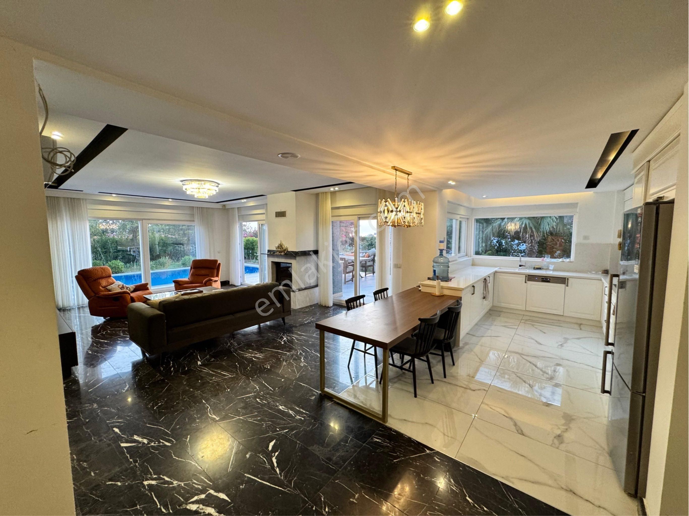 Keşefli’de Denize Sıfır Lüx Villa - Görsel 30