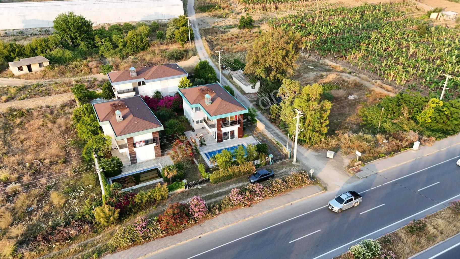 Keşefli’de Denize Sıfır Lüx Villa