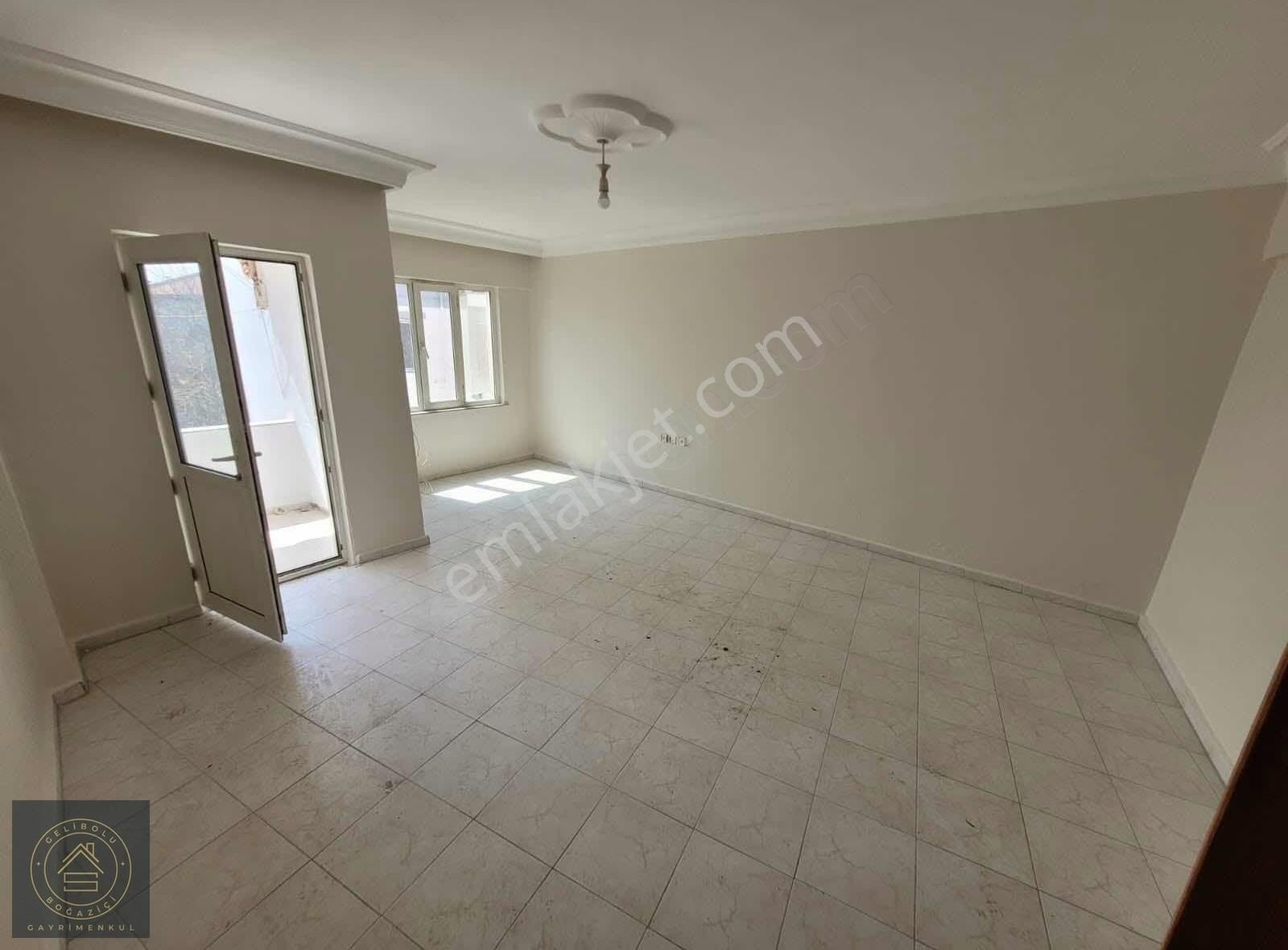 Salı Pazarı Mevkiinde Kelepir Satılık 2+1 Daire - Görsel 10