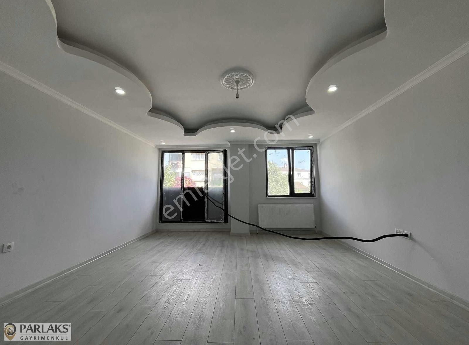 Emek Mah Fsm Caddesi Yakını Asansörlü Sıfır Ultra Lüks2+1 95 M²