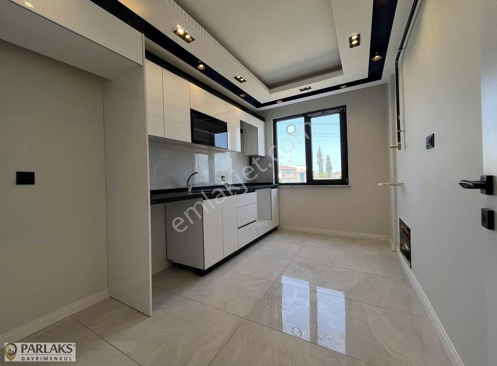 Fevzi Çakmak Mh Asansörlü K.otoparklı Sıfır Ultra Lüks 2+1 90m²