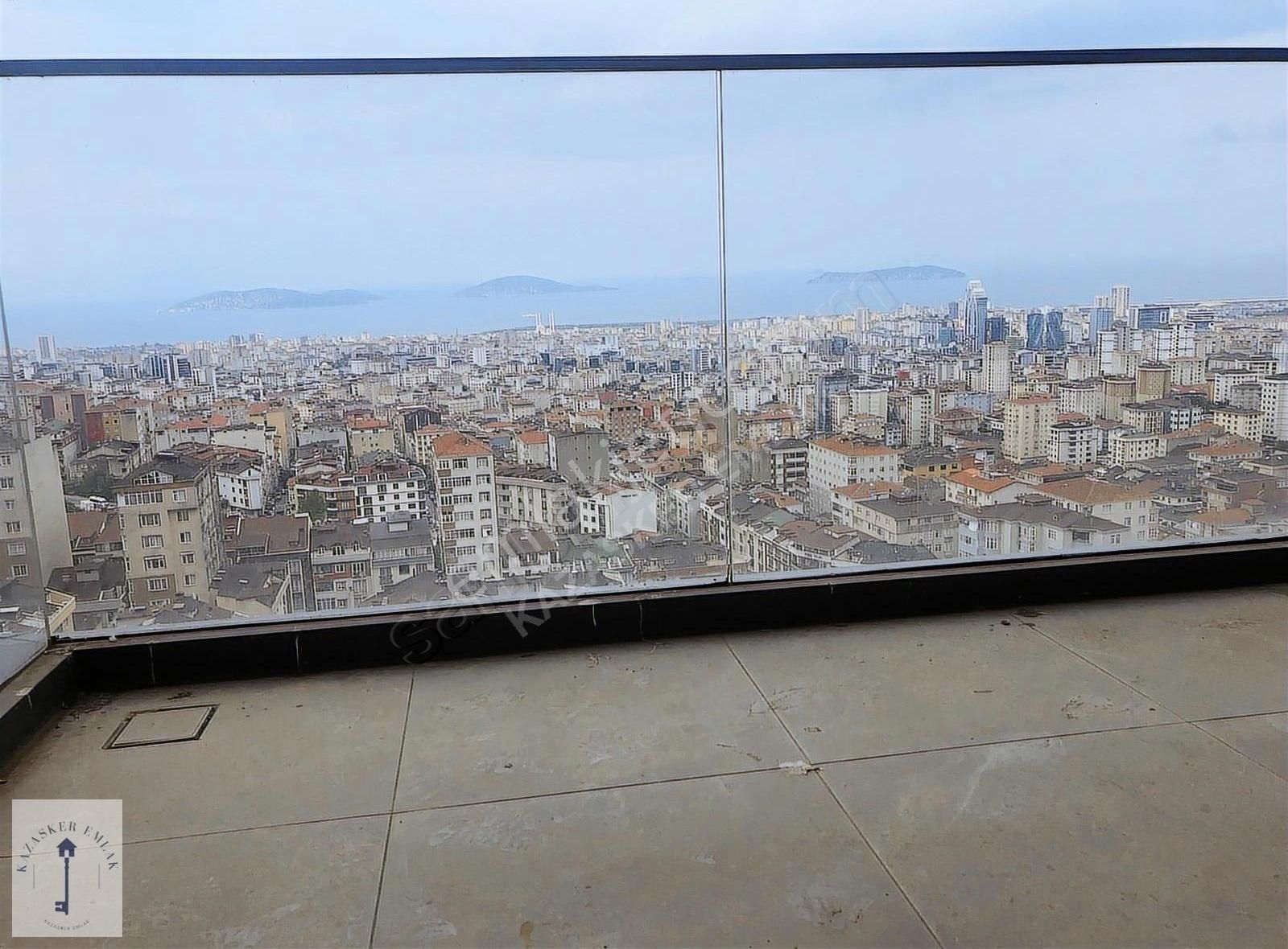 Tablo Adalar Sitesinde 2+1.güvenlik,havuz,deniz Manzaralı