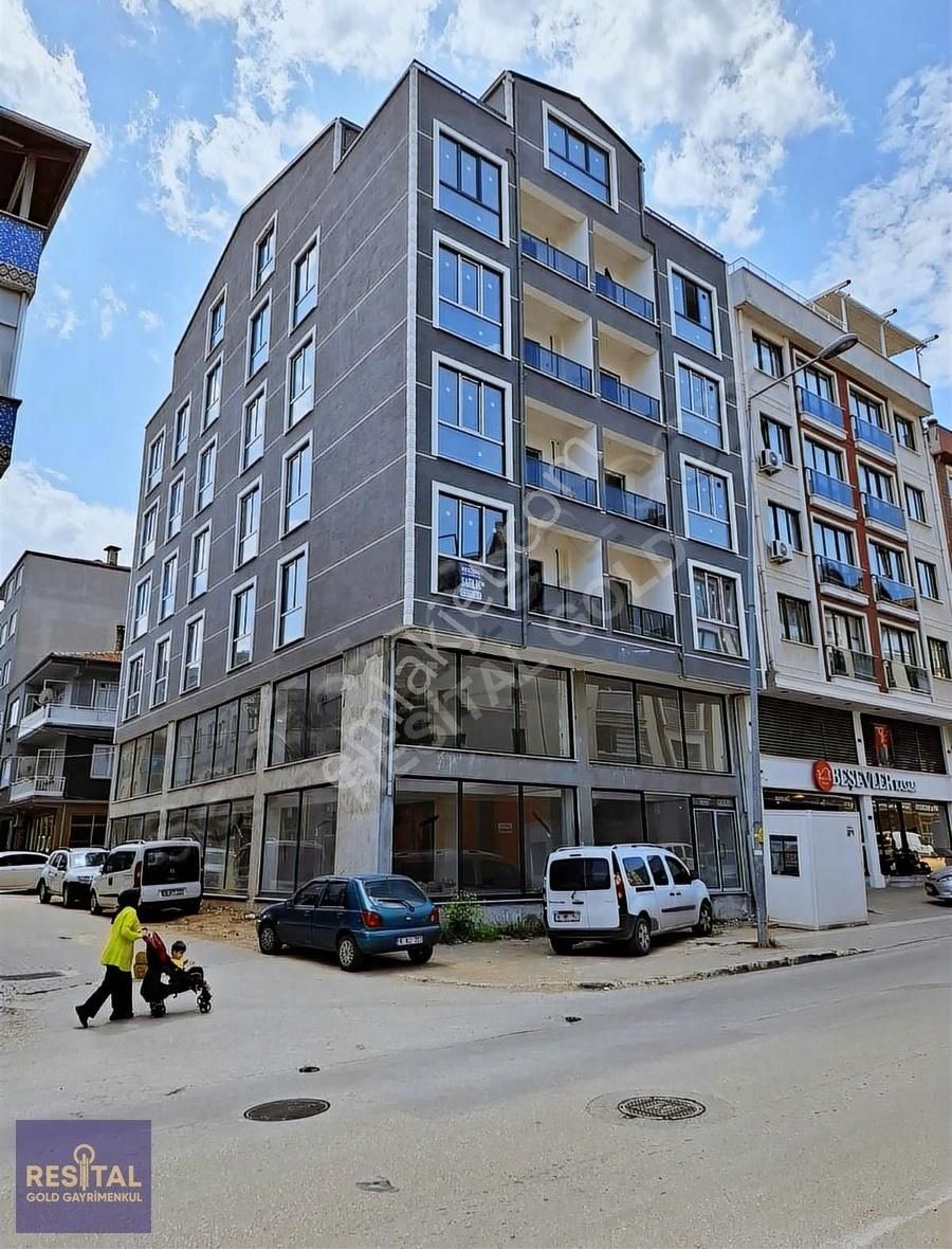 Beşevler Konak Mah Yıldırım Cadde Üstü 2+1 Daire