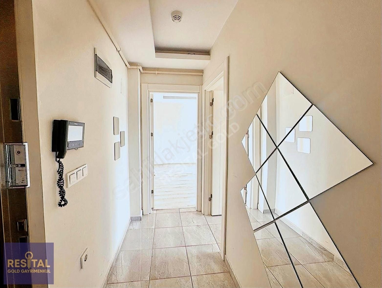 Bursa Güzelyalıda Deniz Manzaralı Satılık 2+1 Daire - Görsel 3