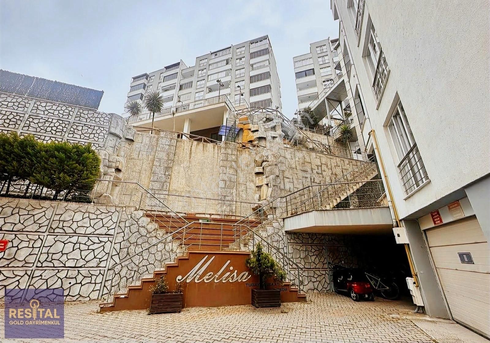 Bursa Güzelyalıda Deniz Manzaralı Satılık 2+1 Daire