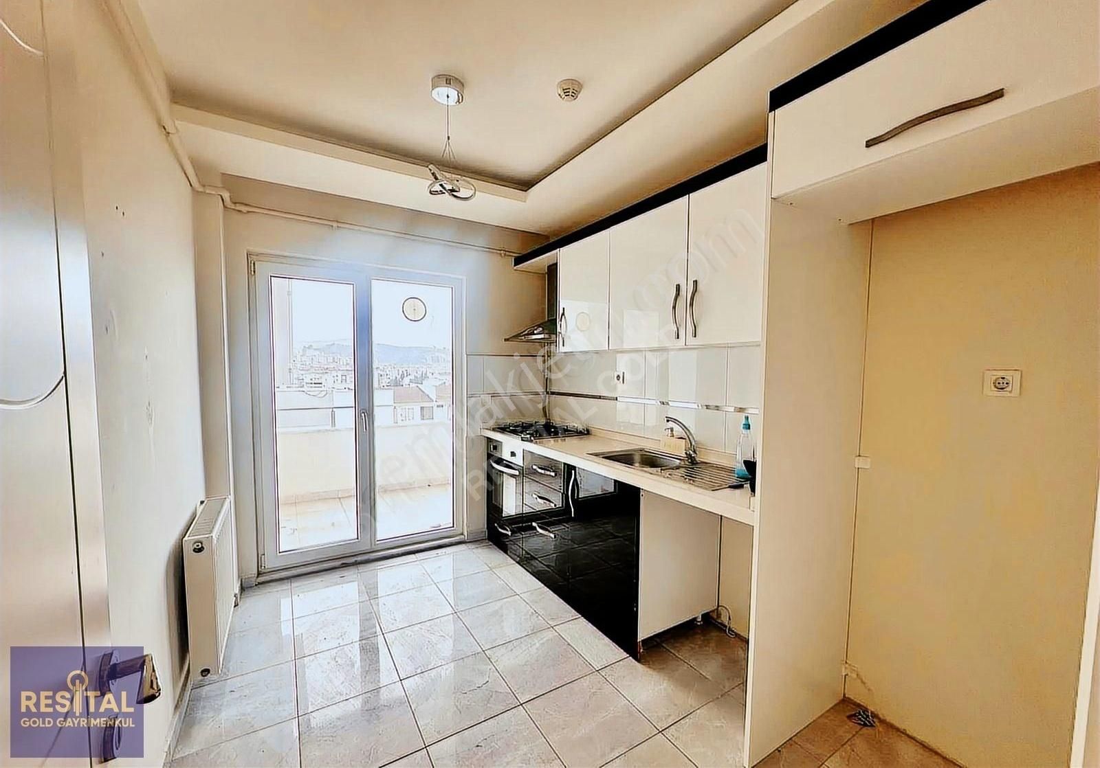 Bursa Güzelyalıda Deniz Manzaralı Satılık 2+1 Daire - Görsel 8