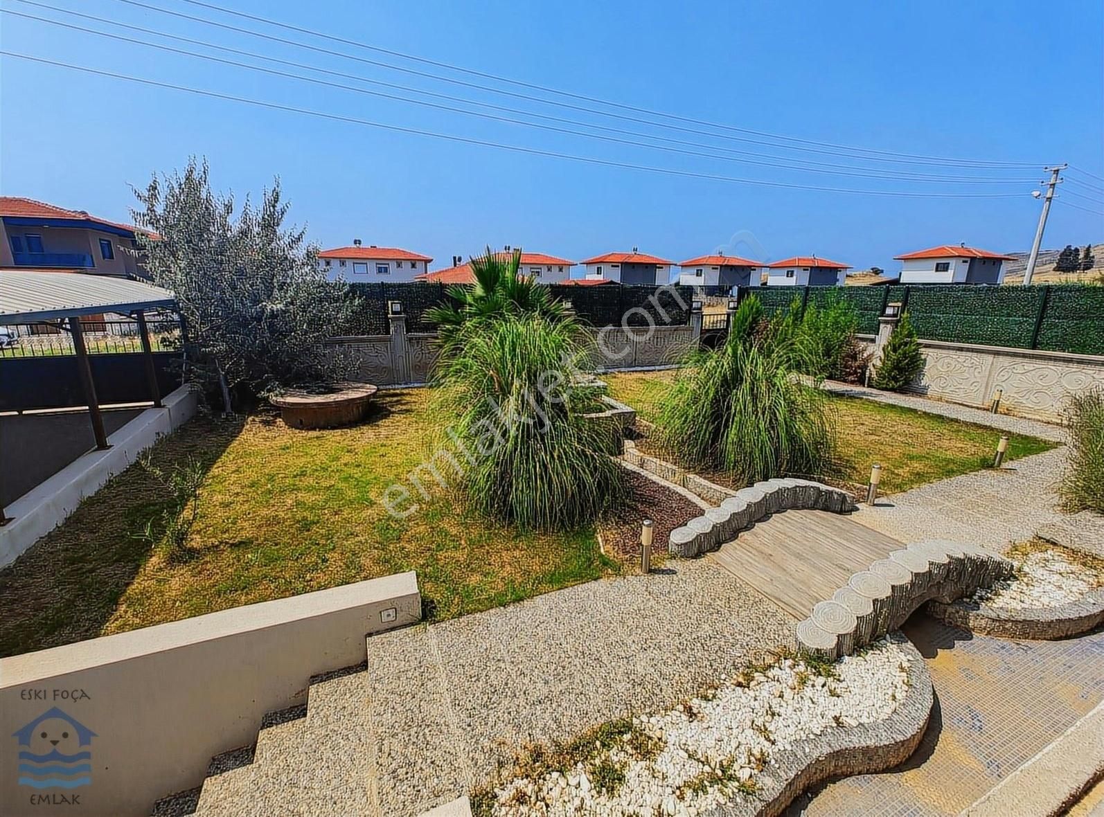 Foça Bağarası'nda 500m2 Müstakil Parselde Satılık 8+1 Tripleks - Görsel 3