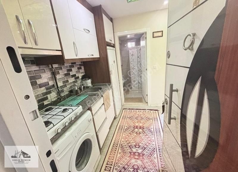 Zeytinköy'de 1+1 Fırsat Balkonlu Apart - Görsel 7