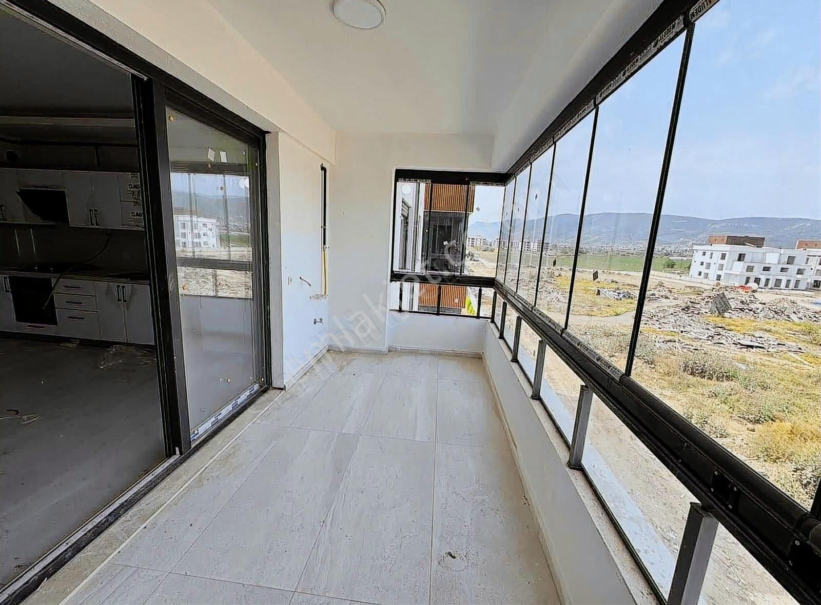 Yükselenden Muratbey Mah Nezih 3+1 Havuzlu Site İçerisinde - Görsel 12