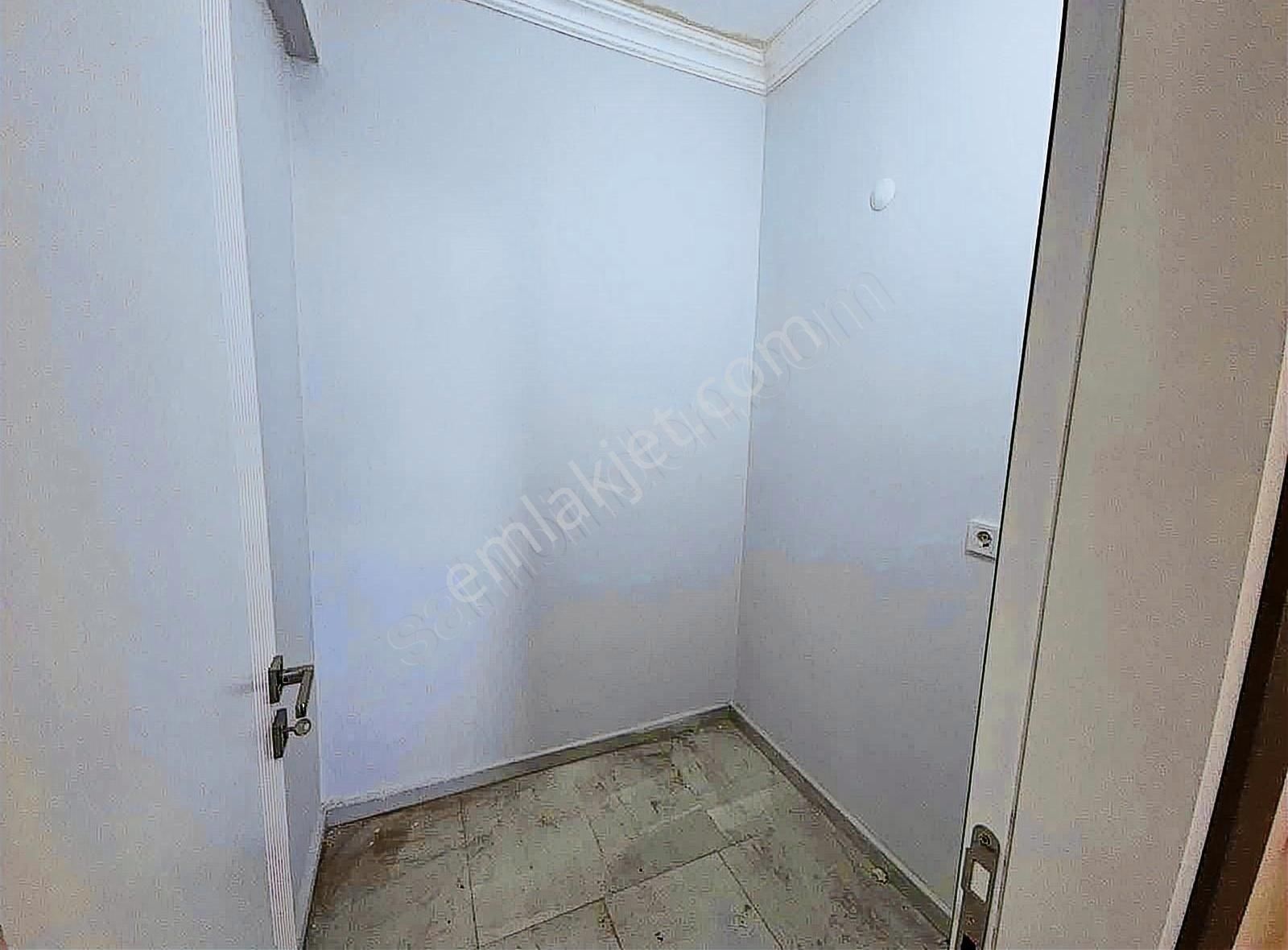 Yükselenden Muratbey Mah Nezih 3+1 Havuzlu Site İçerisinde - Görsel 19