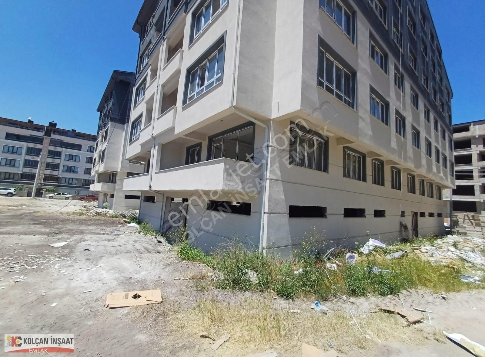 Kolçan Emlak'dan Padok'da Satılık Sıfır Daire