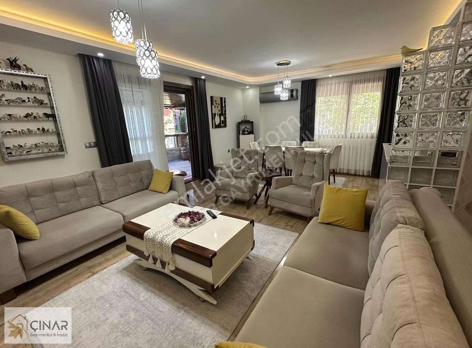 Çınar Gayrimenkulden Geniş Kullanışlı Satılık 4+1 Villa