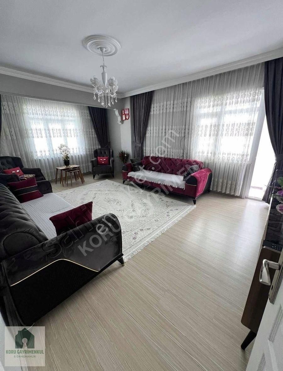 Koru Emlak'tan 2+1 Geniş Daire 45m Arsa Tapulu