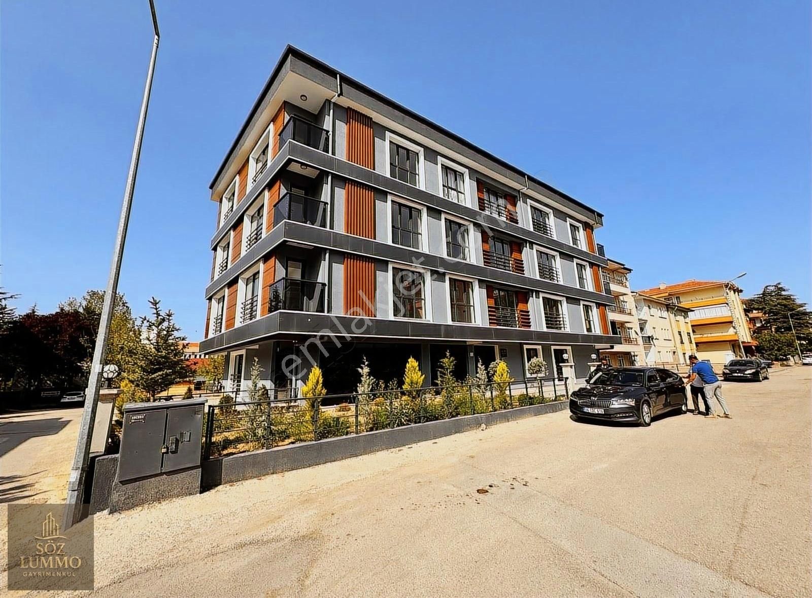 Lummo´dan Golbaşı Bahçelievler De 1+1 Satılık Daire
