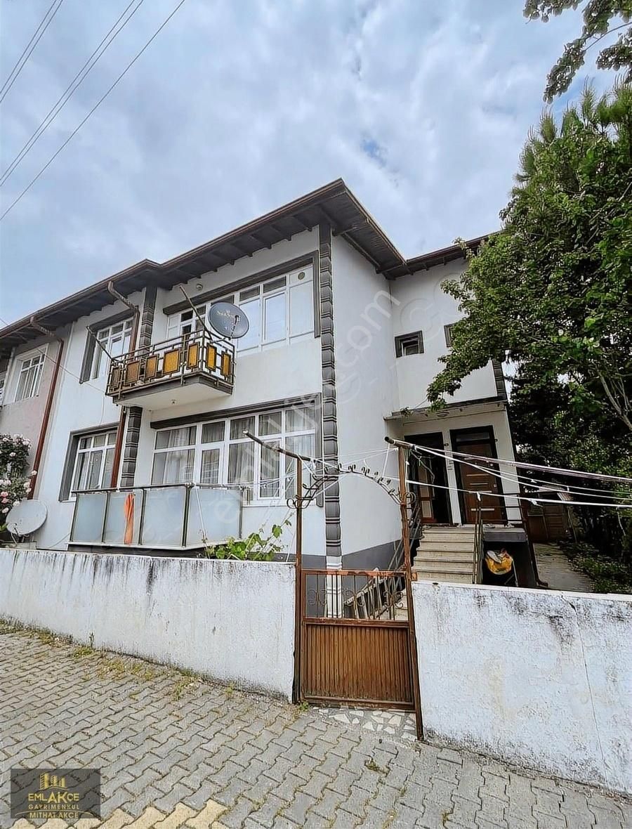 Emlakçe G Y M'den Arifbey Mahallesinde Satılık Daire