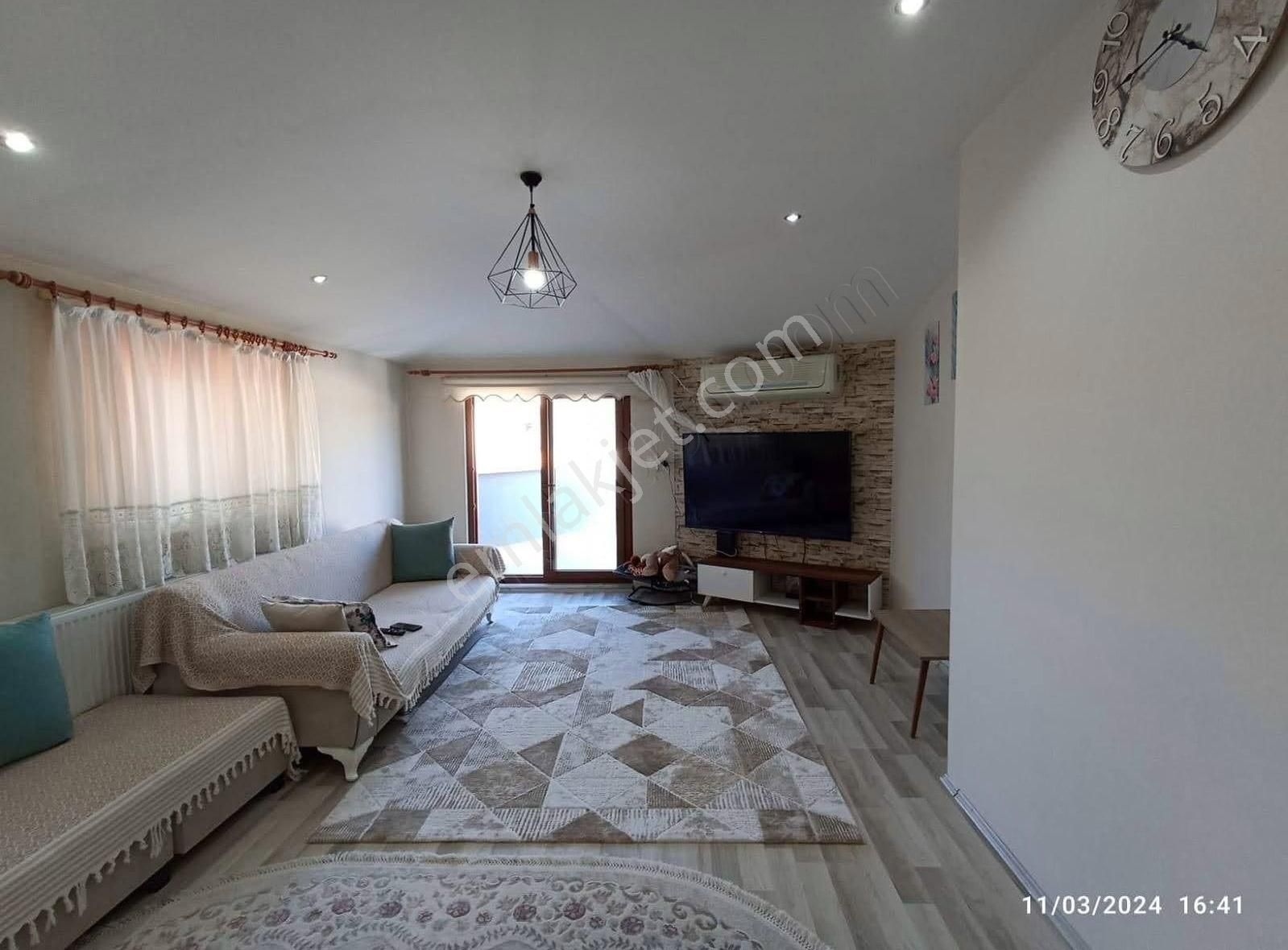 Değirmenönü Mahallesinde 3,5+1 170m2 Dubleks Daire