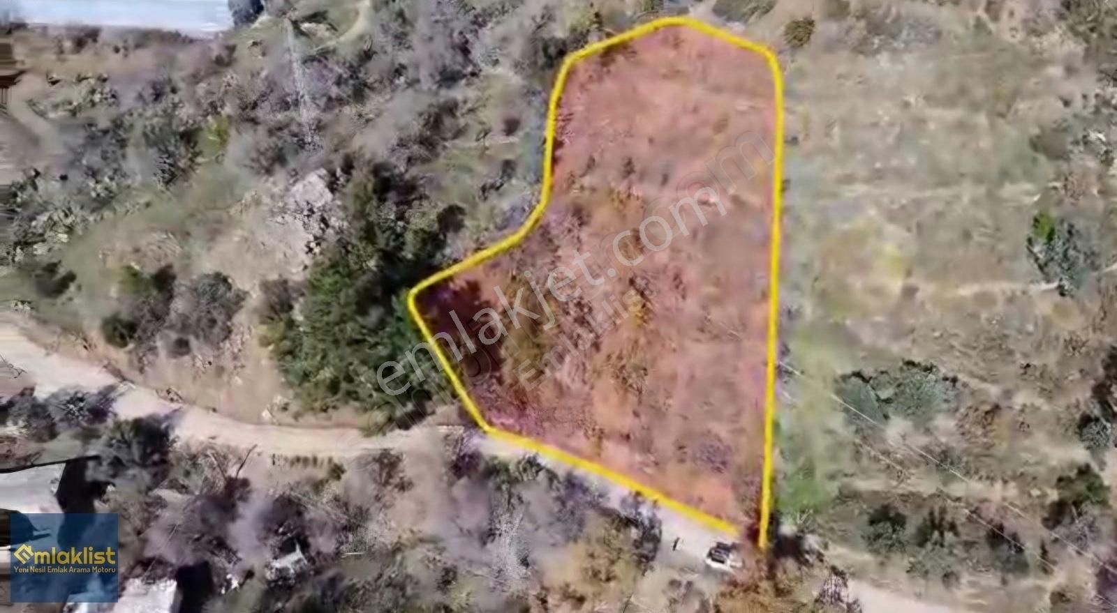 Antalya Gazipaşa Zeytinada'da 250 M2 Villa İmarlı Arsa