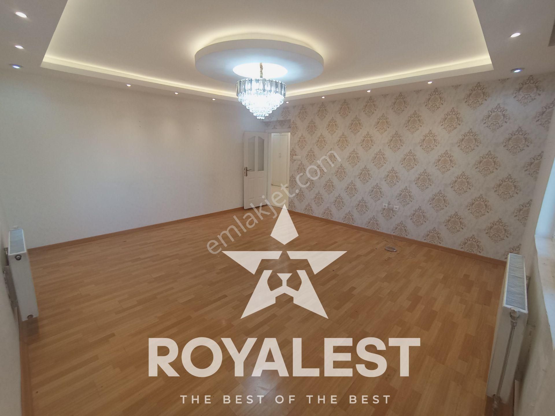 Royalest'ten Taramvay Yanı Hasarsız Site İçi Ultra Lüx 3+1