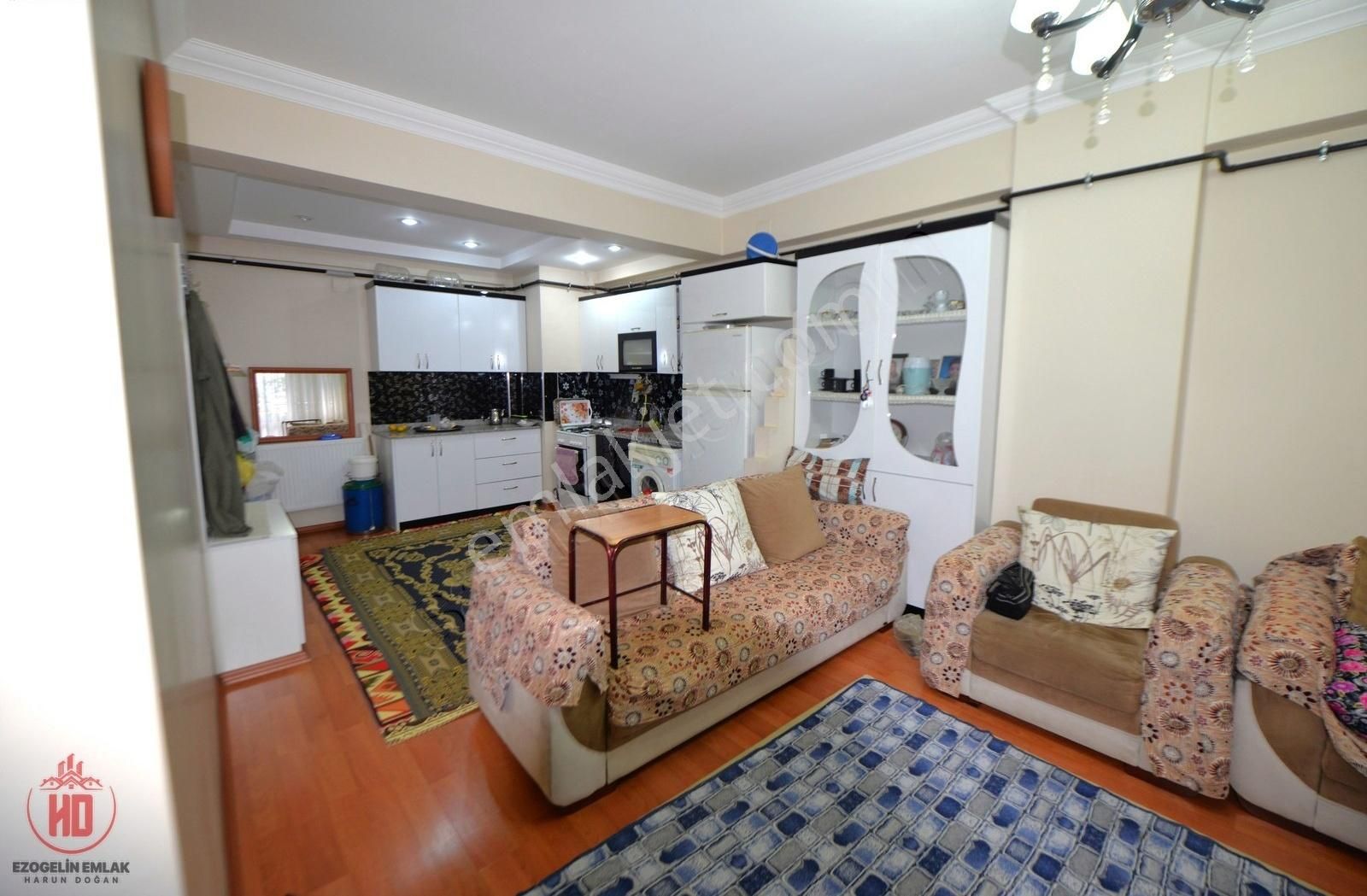 Binevler Sağlık Ocağı Yanı Ara Kat 2+1 Daire