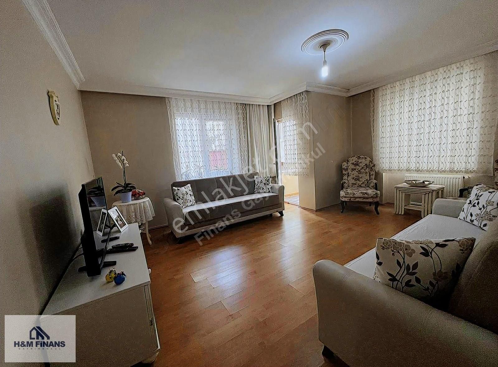 Ümraniye İstiklal Mah.anafartalar Cad. 2+1 Satılık Daire