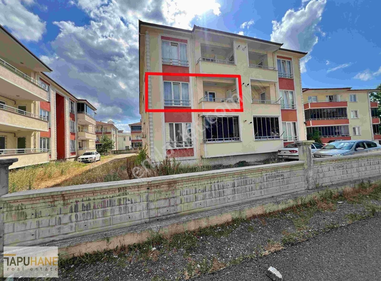 Tapuhane'den Rasimpaşa'da 2+1 Satılık Fırsat Daire