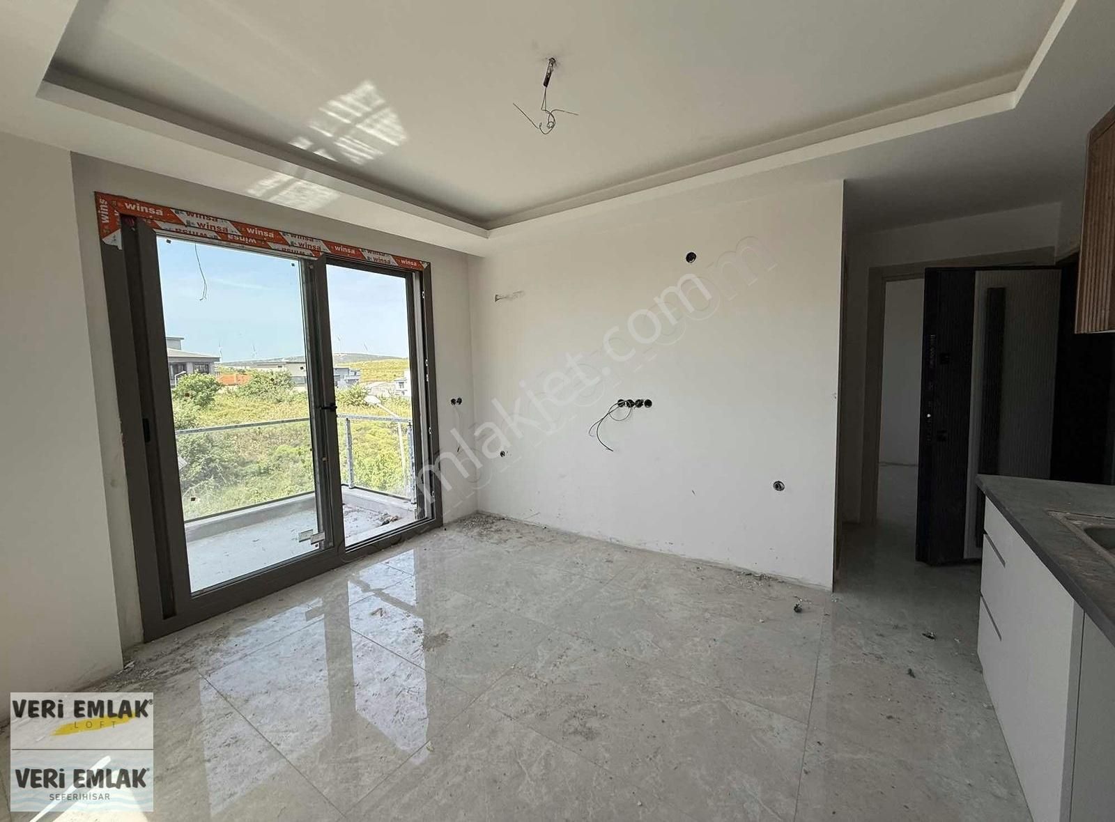 Veri'den Gözsüzler'de 1+1, Balkonlu,sıfır Yerden Isıtmalı Daire!