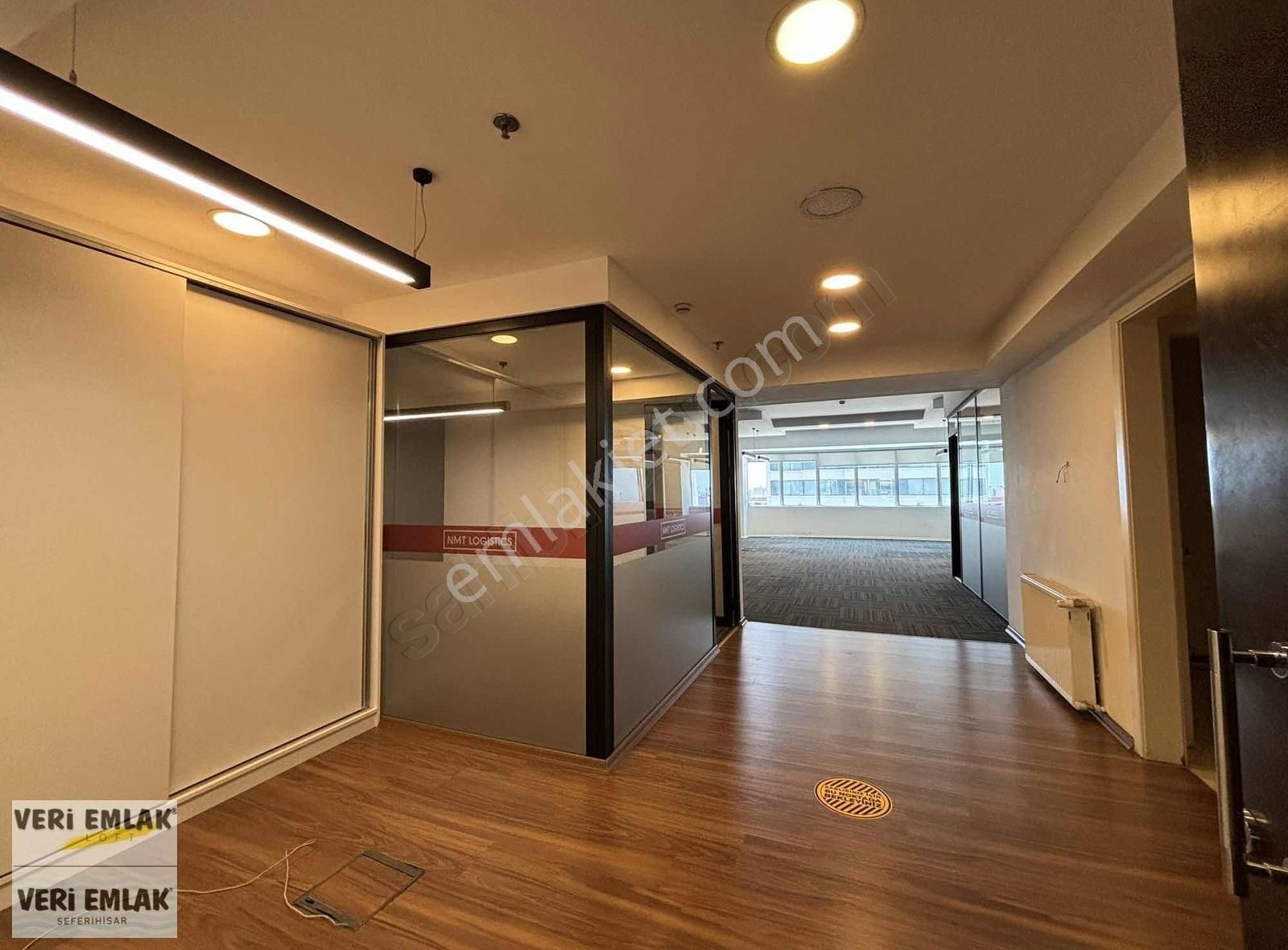 Alsancak Punta Rezidans'da 160 M2 Kiralık Modern Ofis