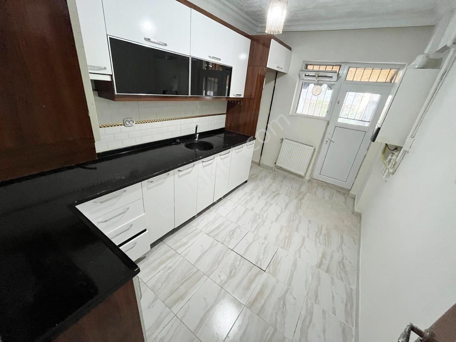Mareşal Çakmak Mah 3+1 Full Yapılı Satılık Daire