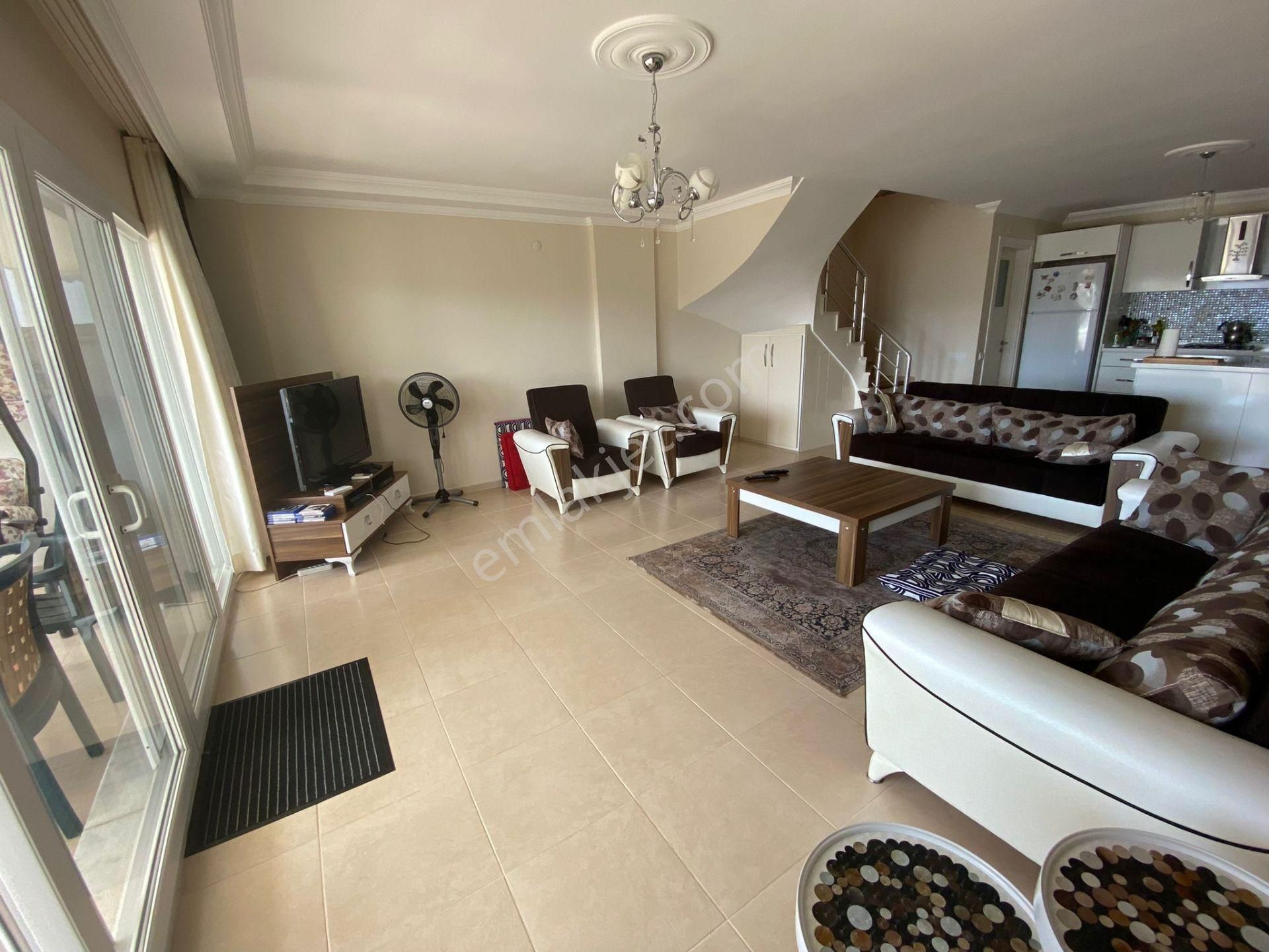 Muhteşem Deniz Manzaralı 3+1 Bahçe Dublexi - Görsel 9