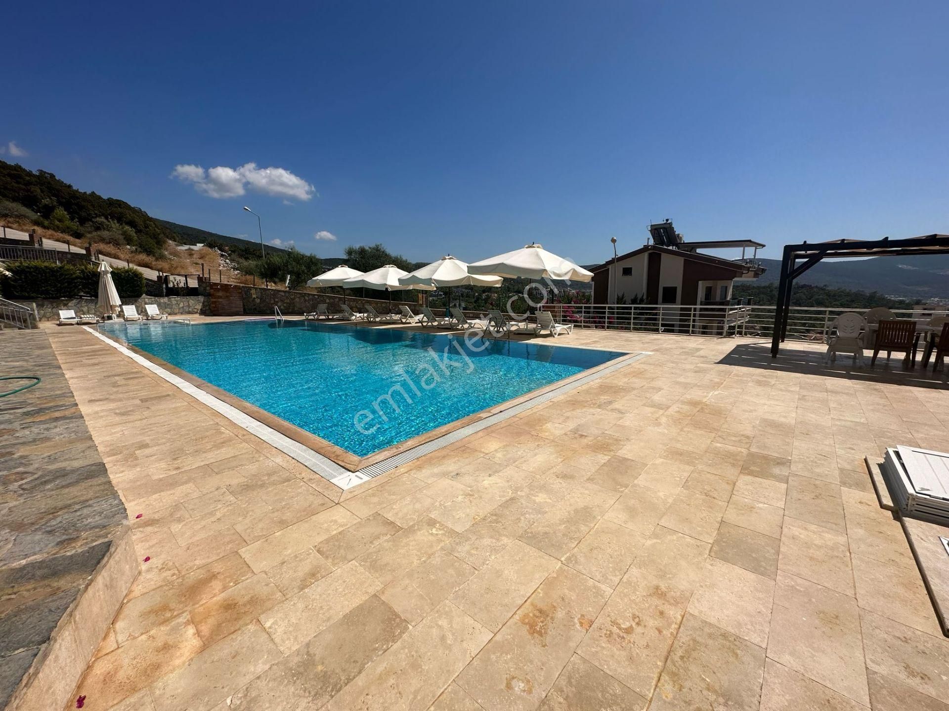 Muhteşem Deniz Manzaralı 3+1 Bahçe Dublexi - Görsel 24