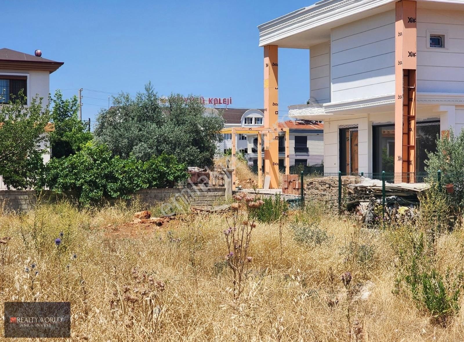 Realty World Ankadan Tuvturk Arkası 520m² Arsa