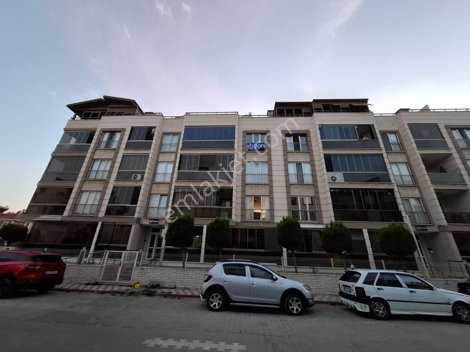 Akçay Altınkum Özdemir Country Sitesinde Dubleks Daire